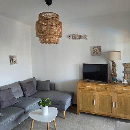 Cosy Apartment Of L'Escala Beach Exterior photo
