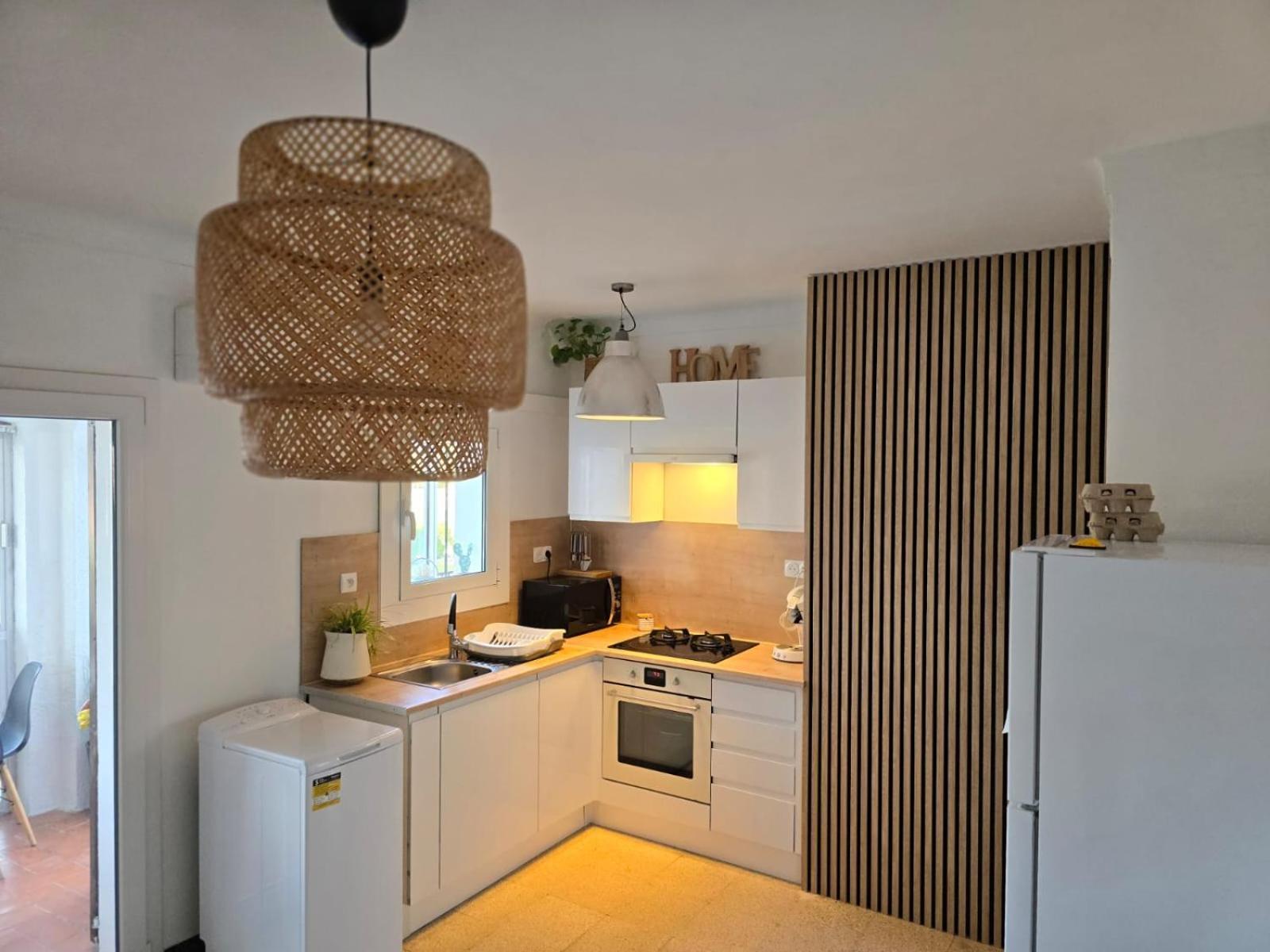 Cosy Apartment Of L'Escala Beach Exterior photo